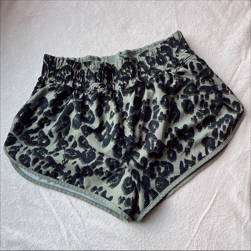 Victoria Sport Run Short